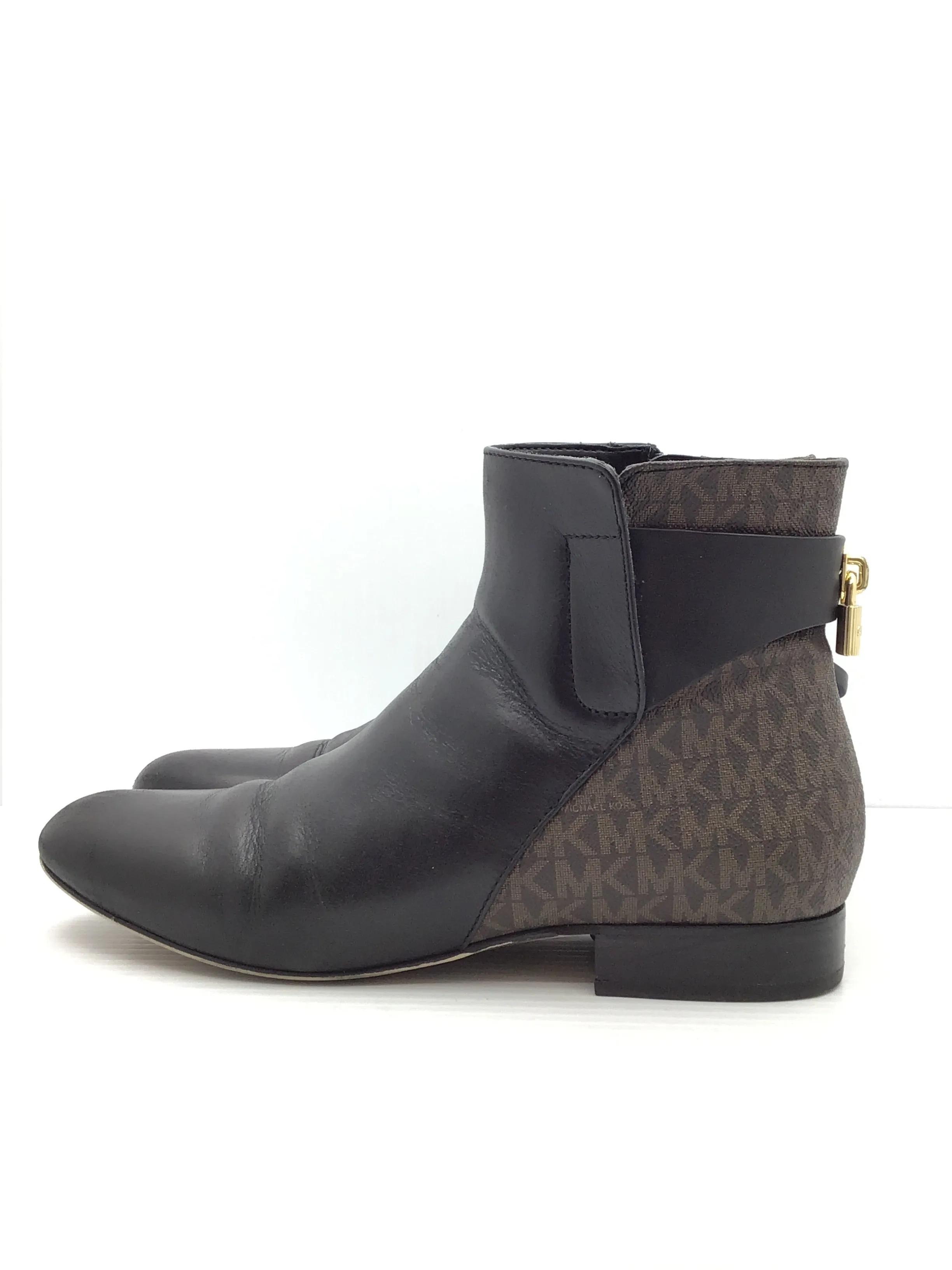 Boots Designer By Michael By Michael Kors  Size: 9