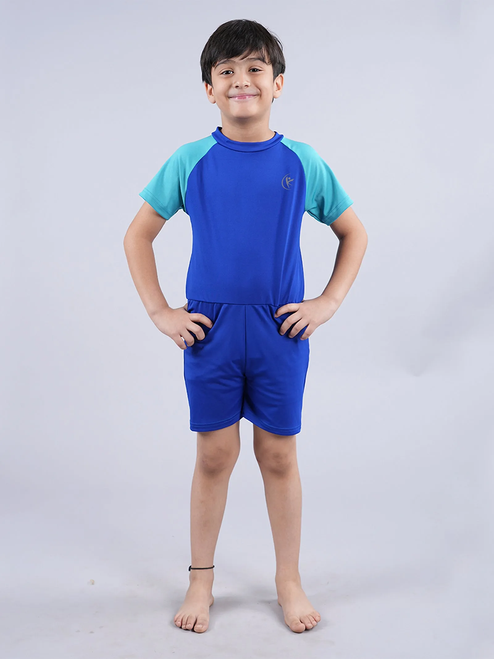 Boys & Girls Half Sleeve Mid Thigh Length Swim Suit