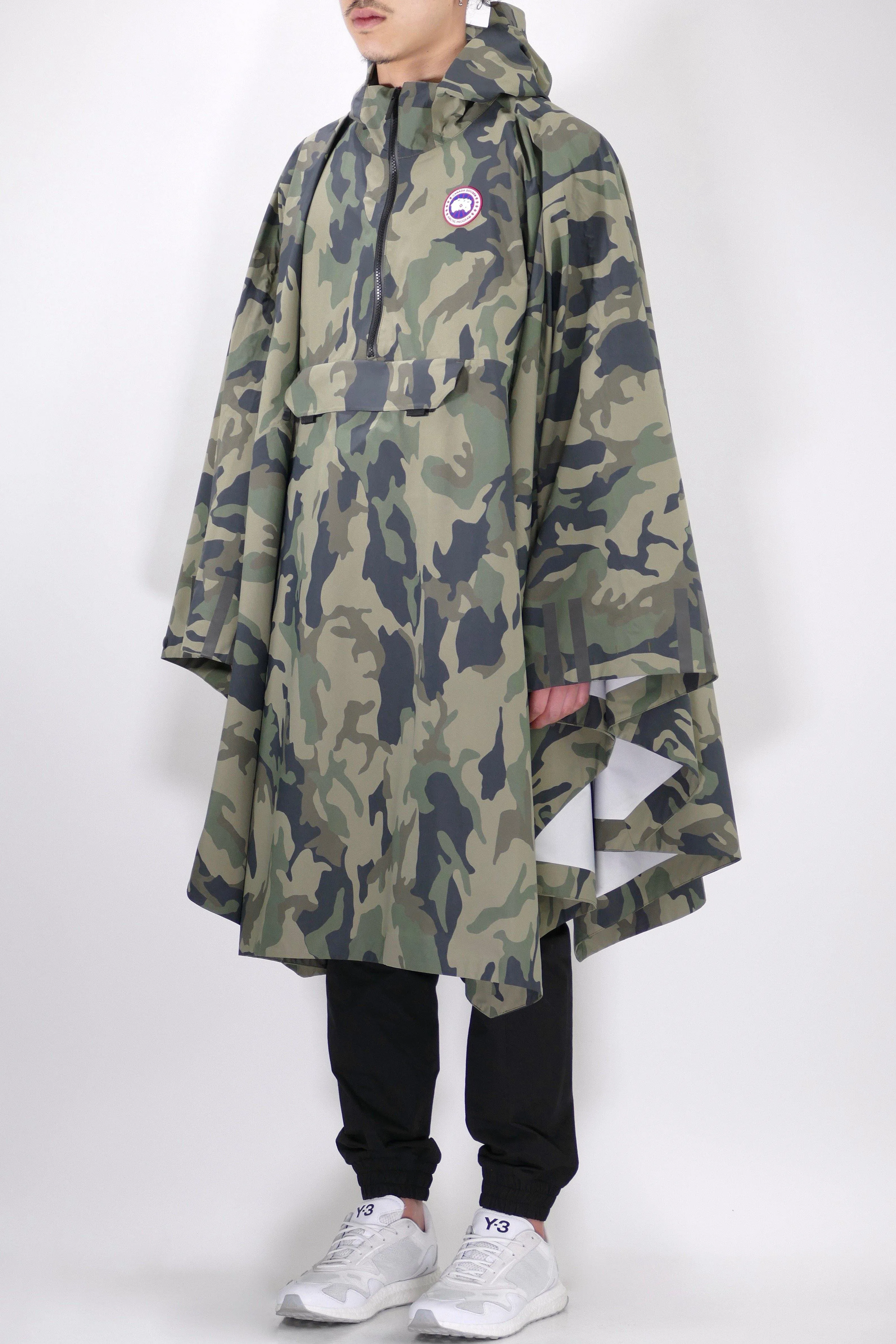 Canada Goose Mens Rain Poncho Field - Camo