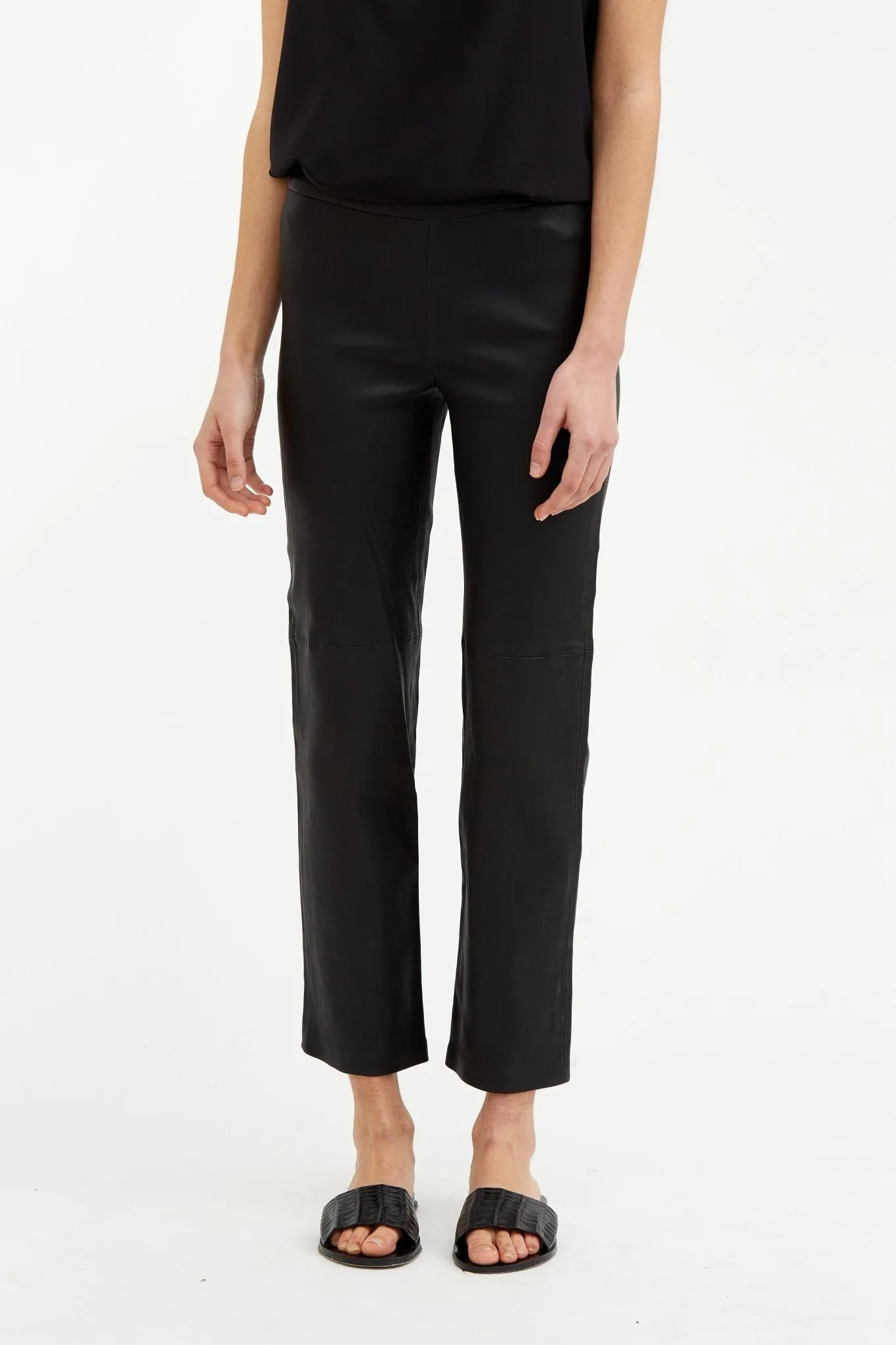 CATERINA ANKLE STRAIGHT LEG PANT IN STRETCH LEATHER