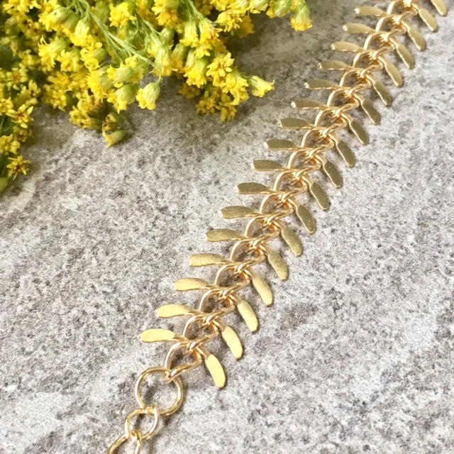 GOLD SKELETON LEAF CHAIN LINKED ANKLET / ANKLE BRACELET