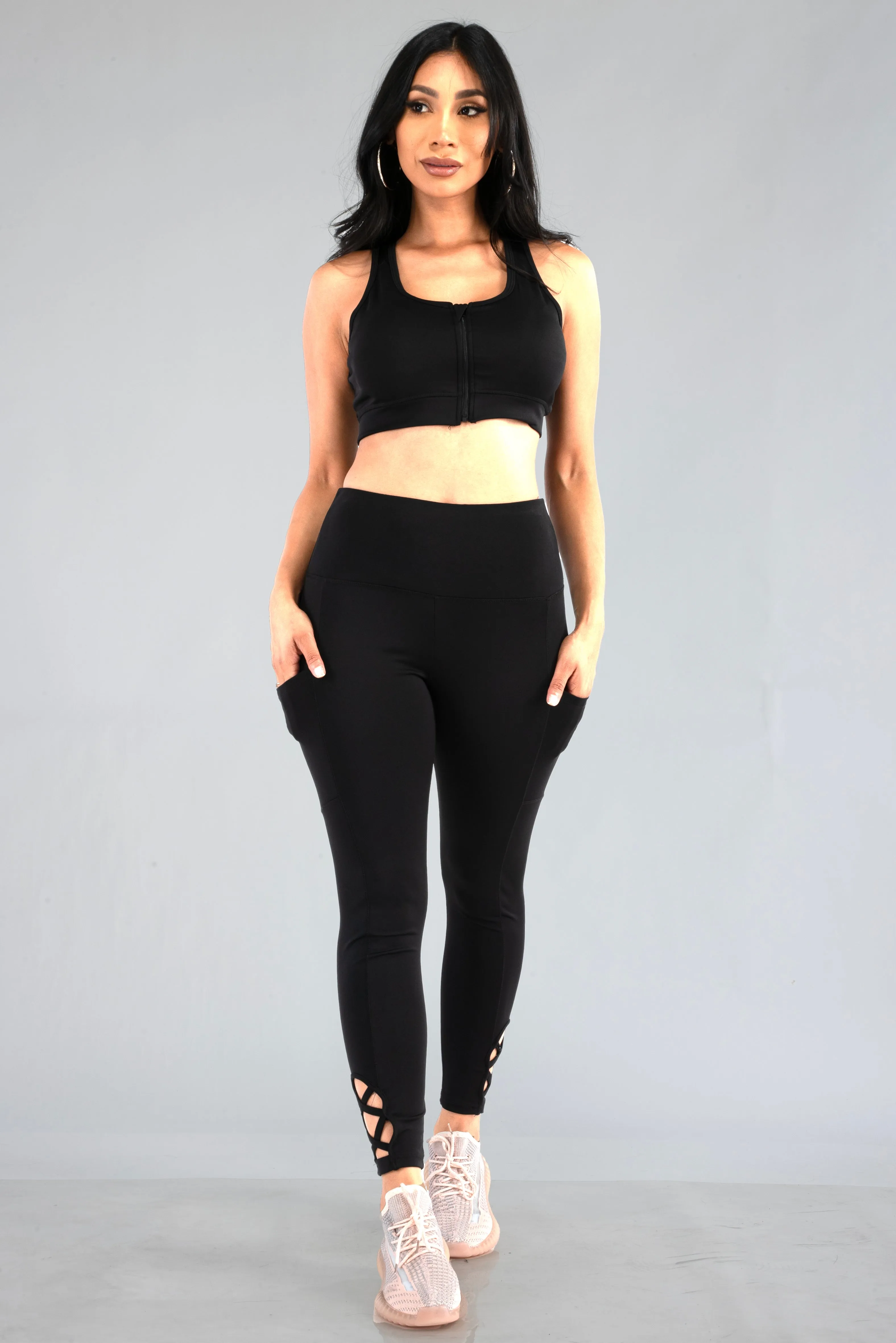 High Waist Tummy Control Sports Leggings With Side Pocket & Ankle Strap Detail - Black