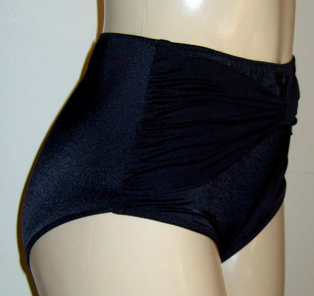 High Waisted Monroe Bottom