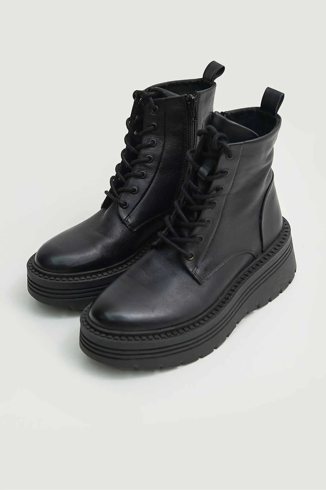 LEATHER COMBAT BOOTS