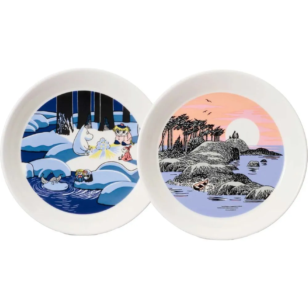 Moomin Collector's Edition Plates 2023 2-pack: Snow Lantern & Moomin's Day - Moomin Arabia