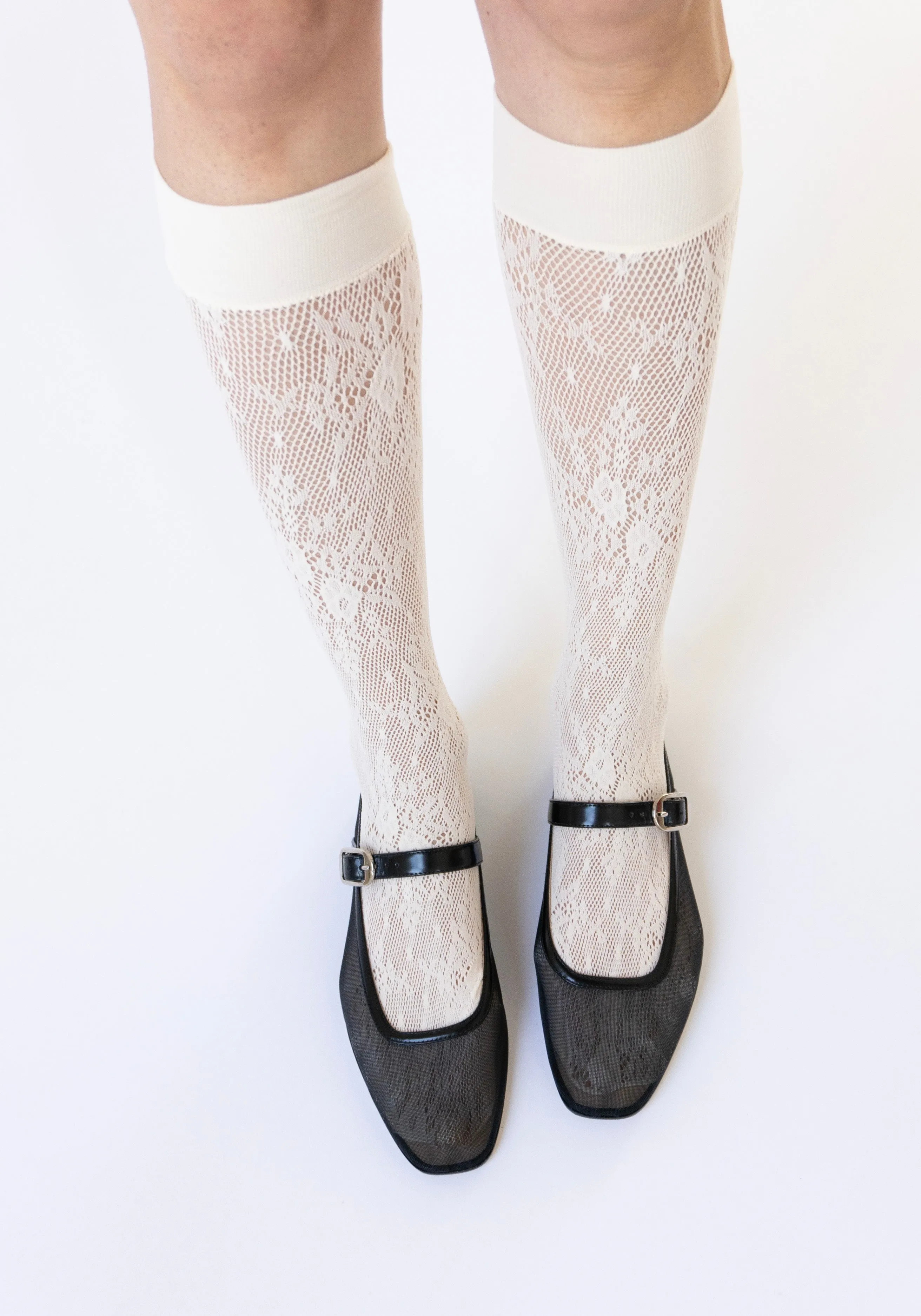 Rosa Lace Knee-Highs in Ivory